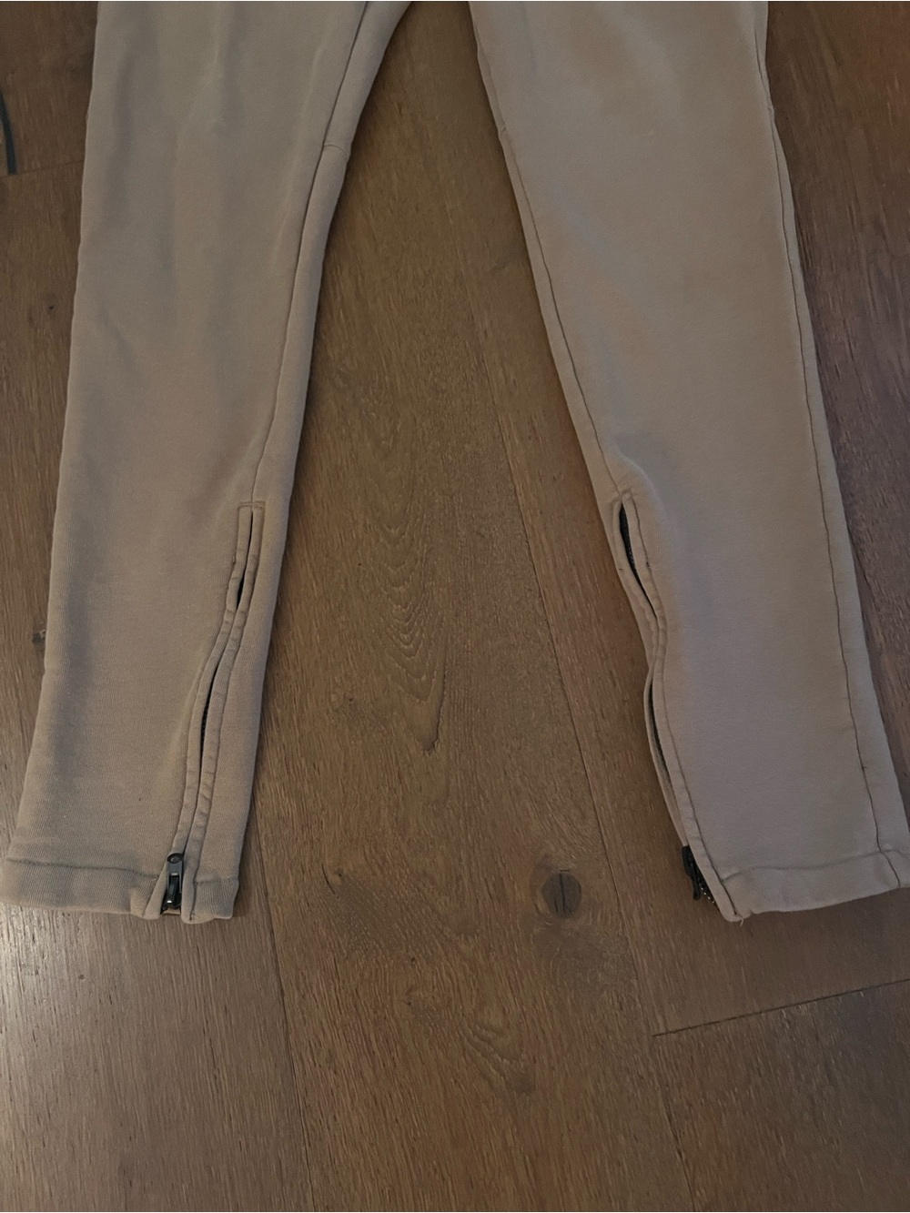 Fear of God Essentials Tan Sweatpants with Black Waistband Size M EUC !!!! - Picture 2 of 11